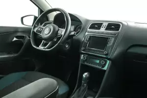 Volkswagen  9