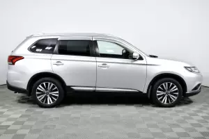 Mitsubishi  3