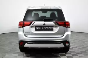 Mitsubishi  5