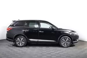 Mitsubishi  3