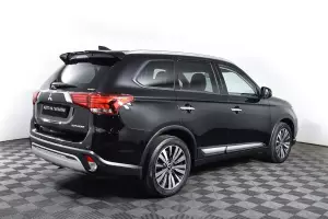 Mitsubishi  4