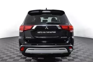 Mitsubishi  5