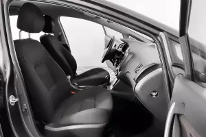 Kia  7