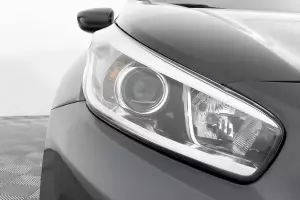 Kia  13