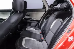 Kia  2