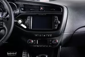Kia  5