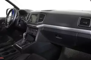 Volkswagen  8