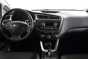 Kia  6