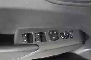 Hyundai  8