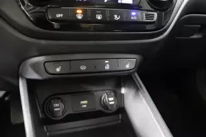 Hyundai  4