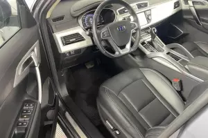 Geely  5