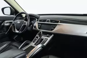 Geely  8