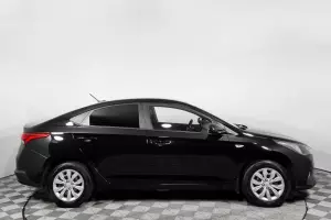 Hyundai  3