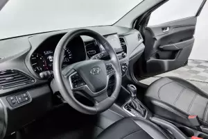 Hyundai  8