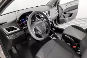 Hyundai  9