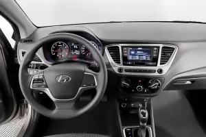 Hyundai  8