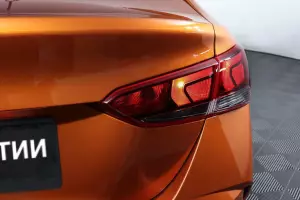 Hyundai  9