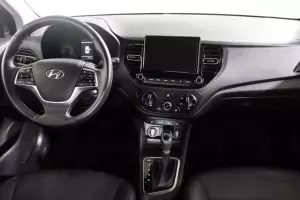 Hyundai  6