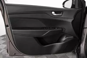 Hyundai  10