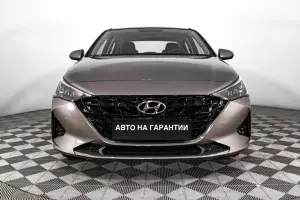 Hyundai  20