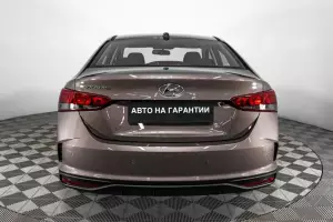 Hyundai  16
