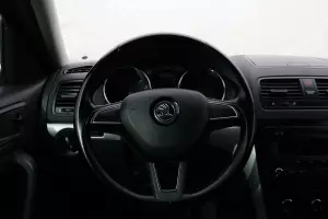 Skoda  9