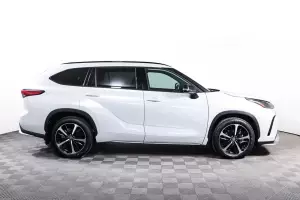 Toyota  3
