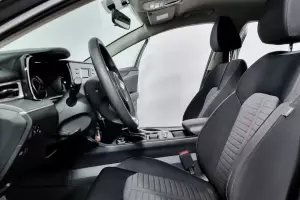 Kia  15
