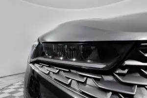 Kia  6