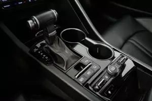 Kia  5