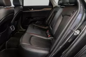 Kia  2