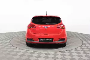 Kia  5