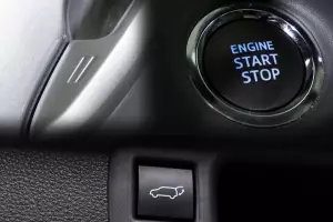 Toyota  9