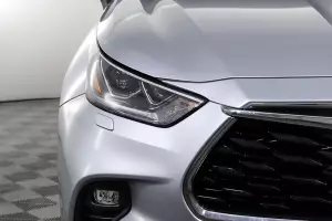 Toyota  16