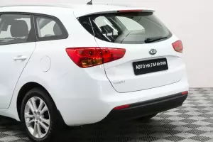 Kia  3