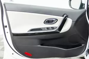 Kia  7
