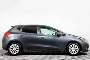 Kia  3