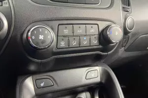 Hyundai  8