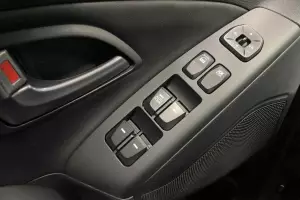 Hyundai  9