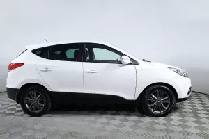 Hyundai  3