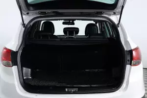 Hyundai  6