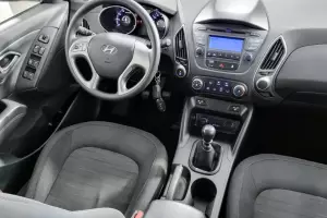 Hyundai  7