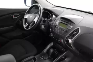 Hyundai  8