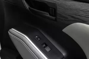 Toyota  13