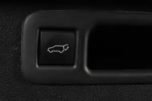Toyota  9