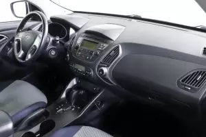 Hyundai  7