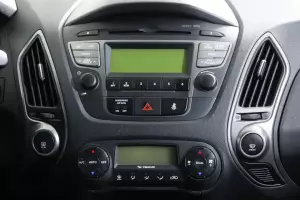 Hyundai  8