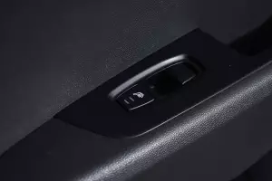 Hyundai  4