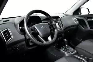 Hyundai  10
