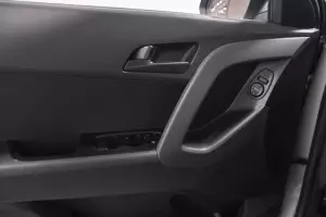 Hyundai  11